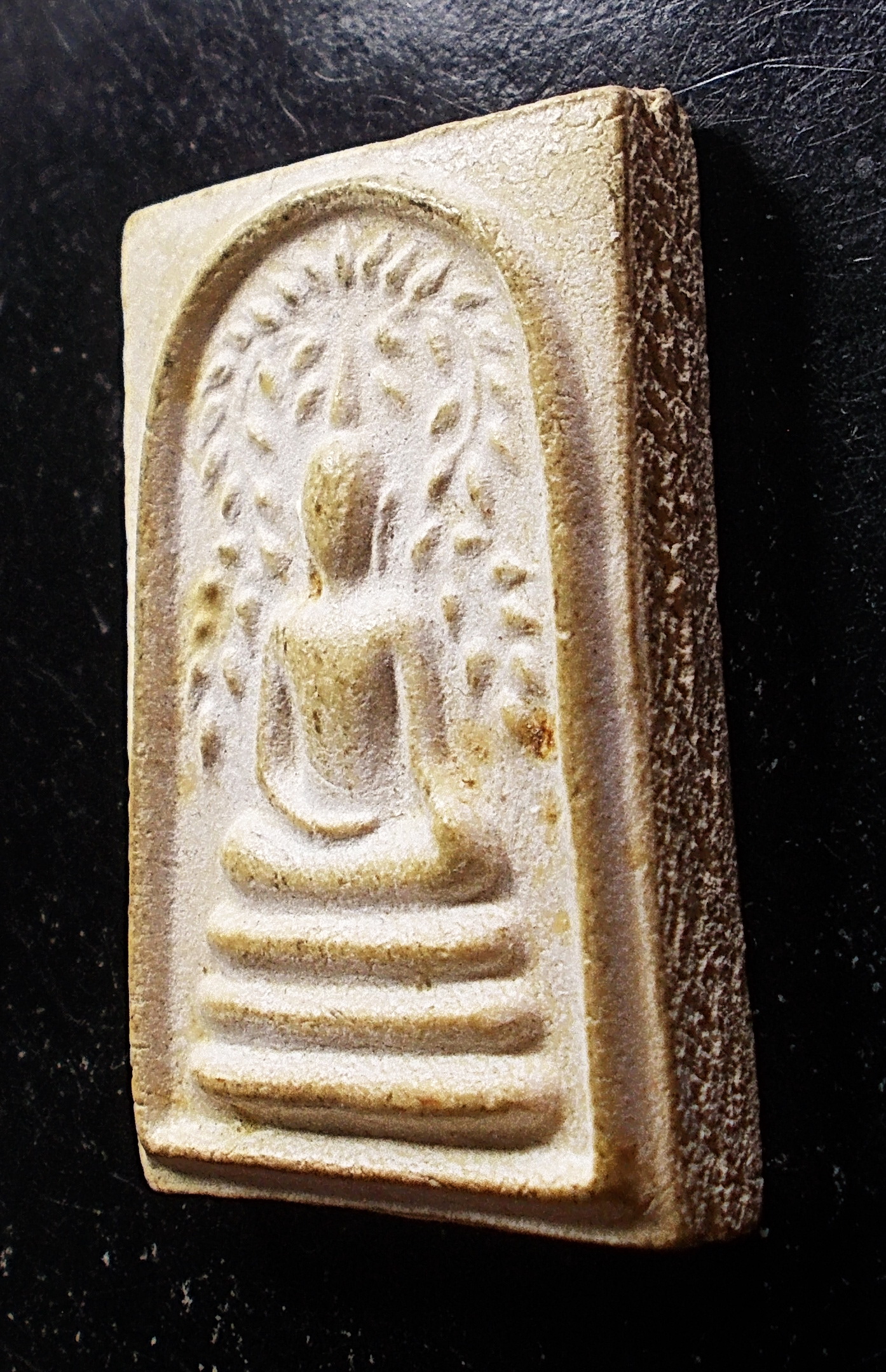 สมเด็จปรกโพธิ์ วัดเขาตะเครา จ.เพชรบุรี รุ่นสอง ปี 2516 พิมพ์เอวเล็ก สะดุ้งกลับ