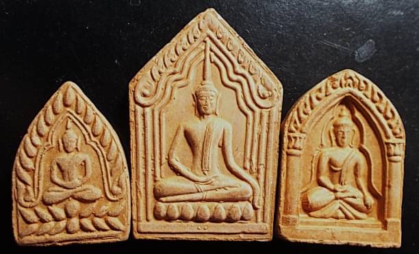 เจ้าสัว /ขุนแผนแขนอ่อน พิมพ์สะดุ้งกลับ/พระพุทธกวัก เนื้อดินเผา ลป.เจือ วัดกลางบางแก้ว มายกชุด 3 องค์
