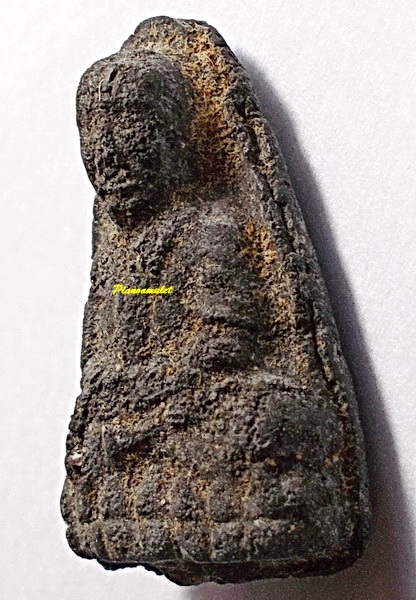 ลป.ทวด พิมพ์ใหญ่ เนื้อลังเม้ง วัดประสาท ปี 06