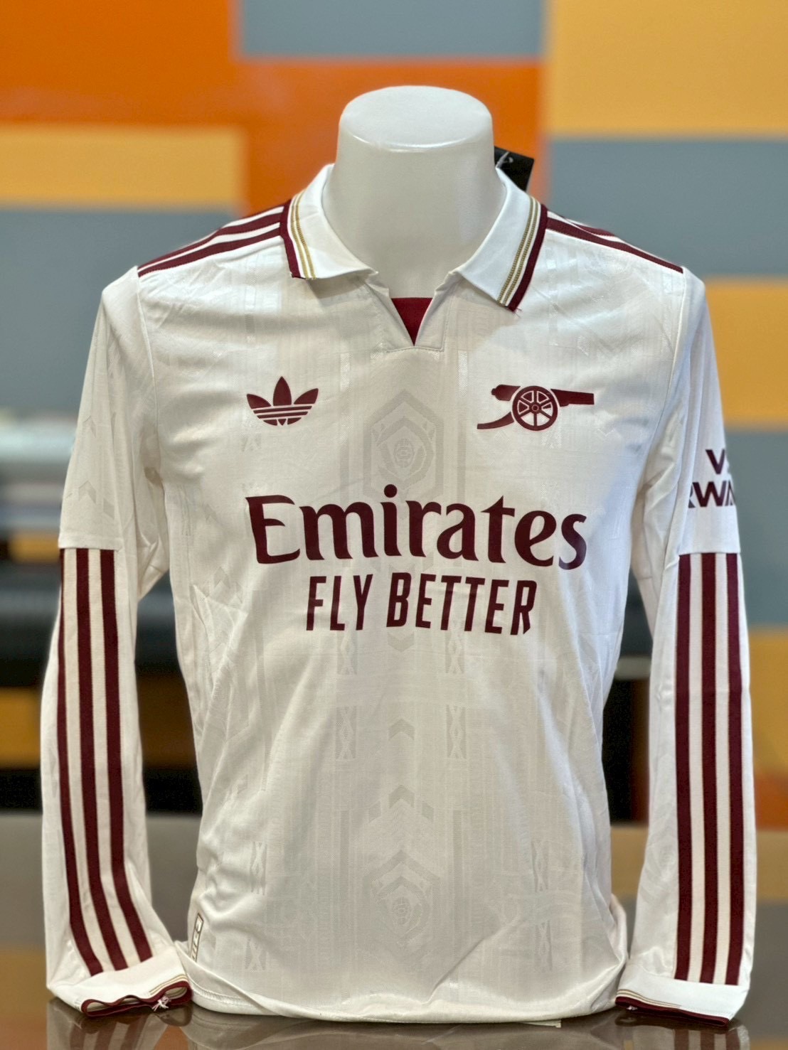 มาใหม่เสื้อฟุตบอล ARS เเขนยาว สีครีม เกรดแฟนบอล 2025