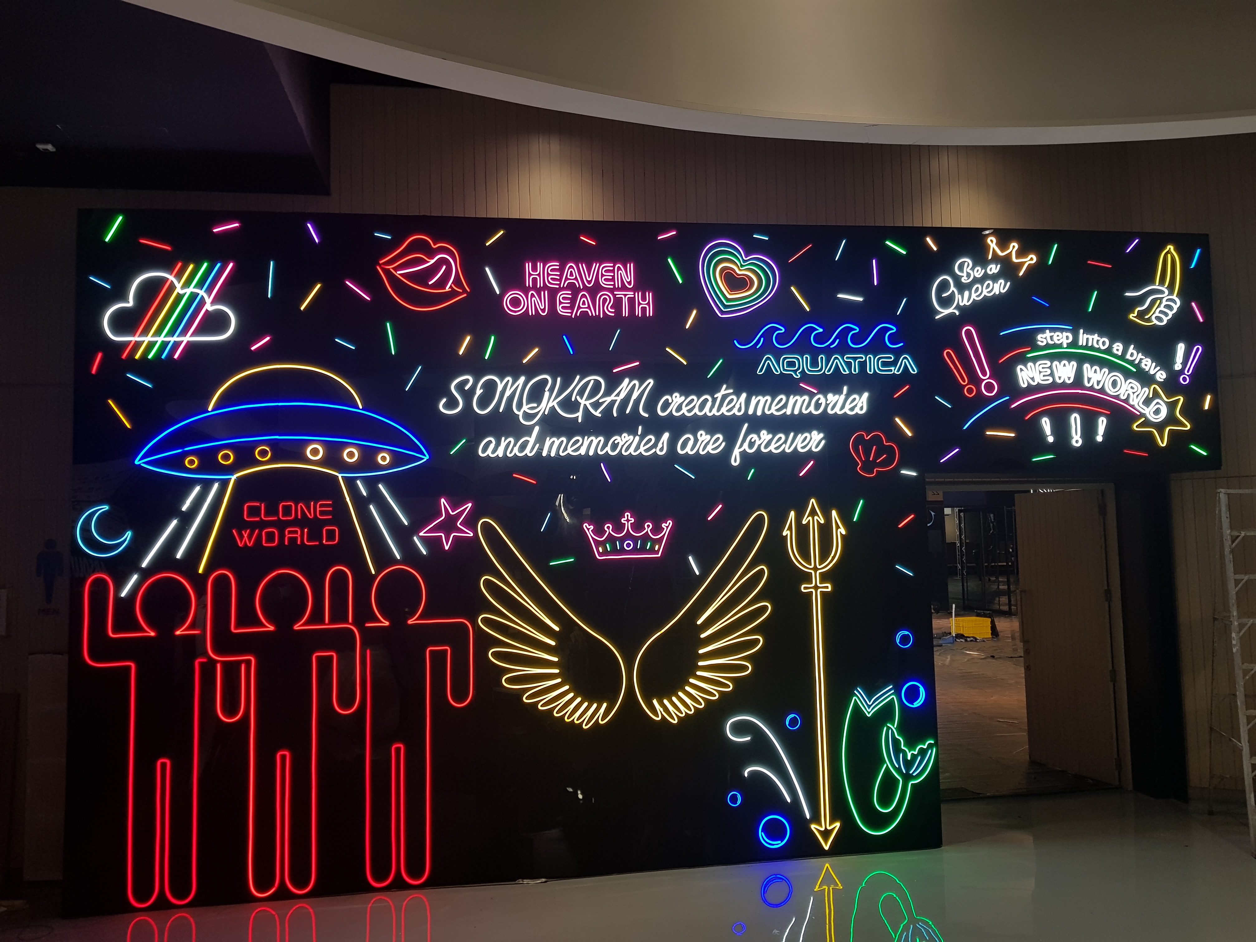 ป้ายไฟ neon flex งานเทศกาลสงกรานต์