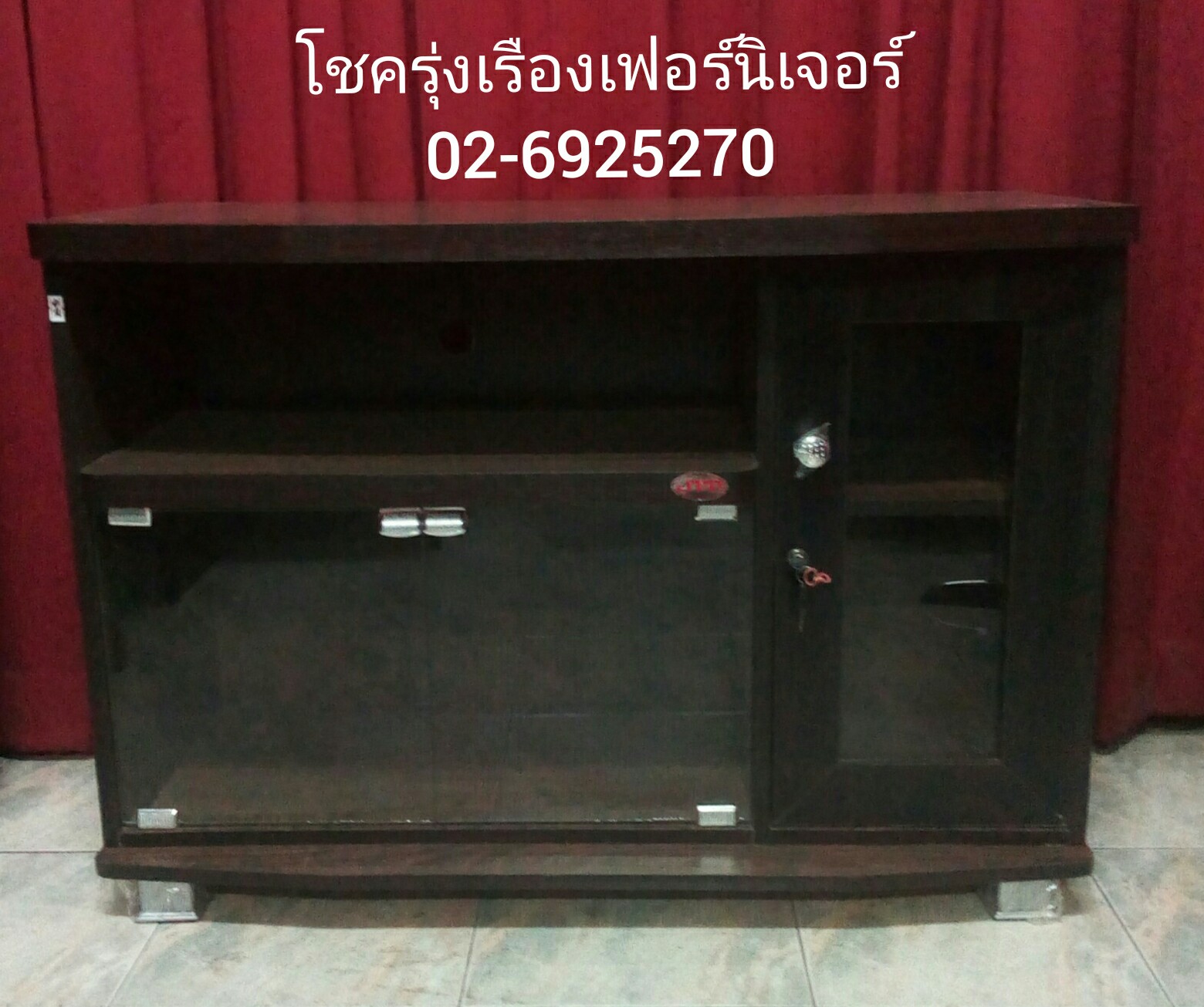 ตู้วางTVขนาด90ซม.(ประตูกระจก)
