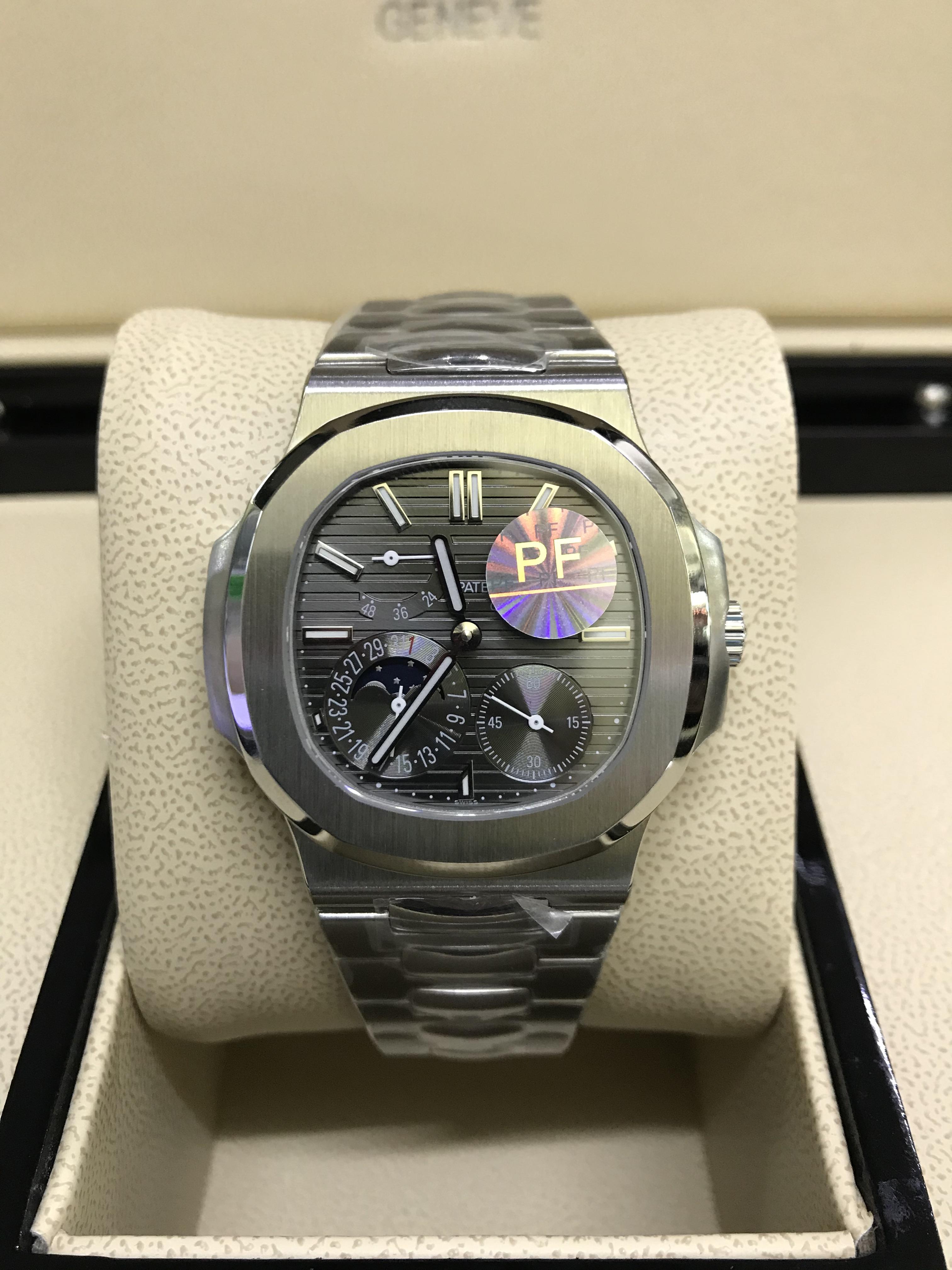 Patek Philippe Nautilus 5712 (Swiss)