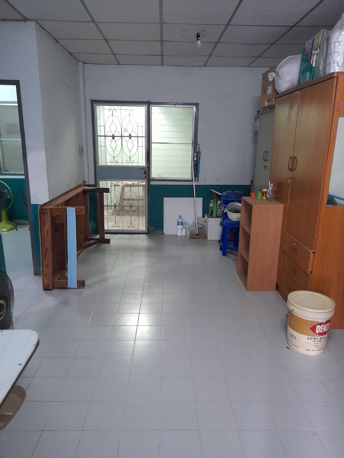 ทาวน์เฮาส์ หมู่บ้านศุภลักษณ์