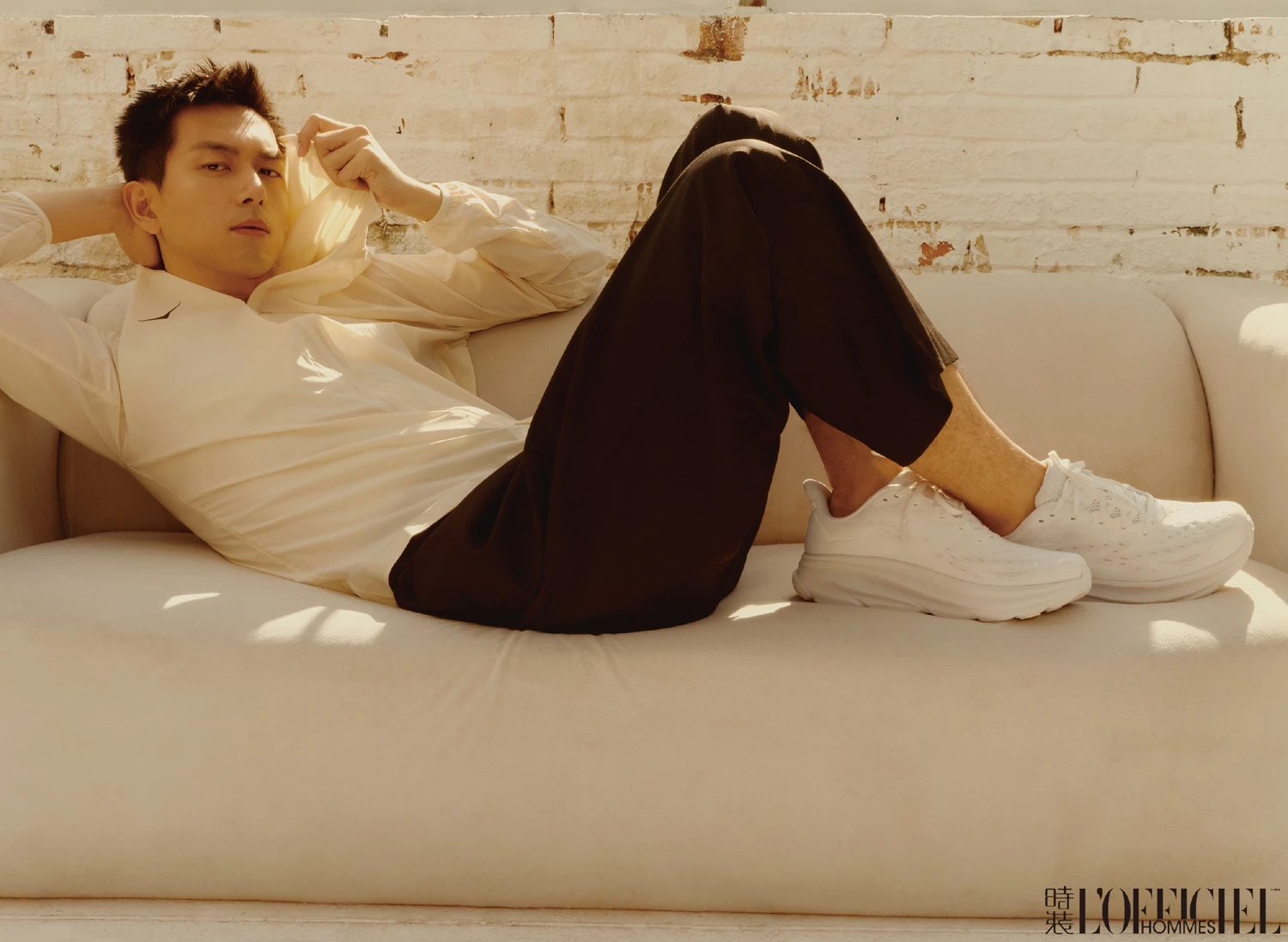 Pre - นิตยสาร L'OFFICIEL HOMMES หลี่เซี่ยน LiXian 2023 +โปสเตอร์