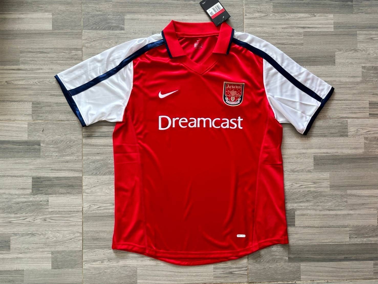 Retro เสื้อฟุตบอลย้อนยุค Arsenal 2000/2002 Home เสื้ออาร์เซนอลย้อนยุค เสื้อบอลอาร์เซนอลรุ่นเก่า เสื้ออาร์เซนอล Dreamcast