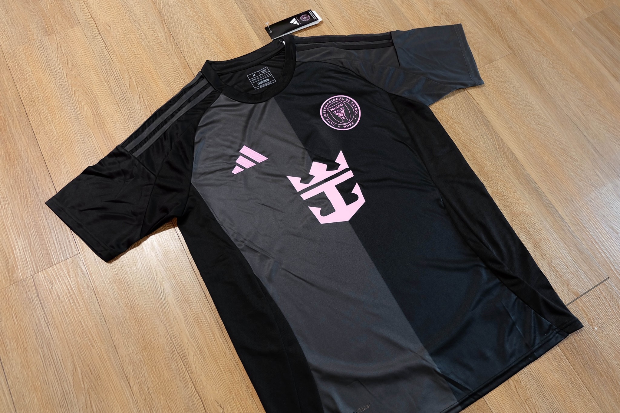 เสื้อฟุตบอล อินเตอร์ ไมอามี สีดำ เกรดแฟนบอล 2025