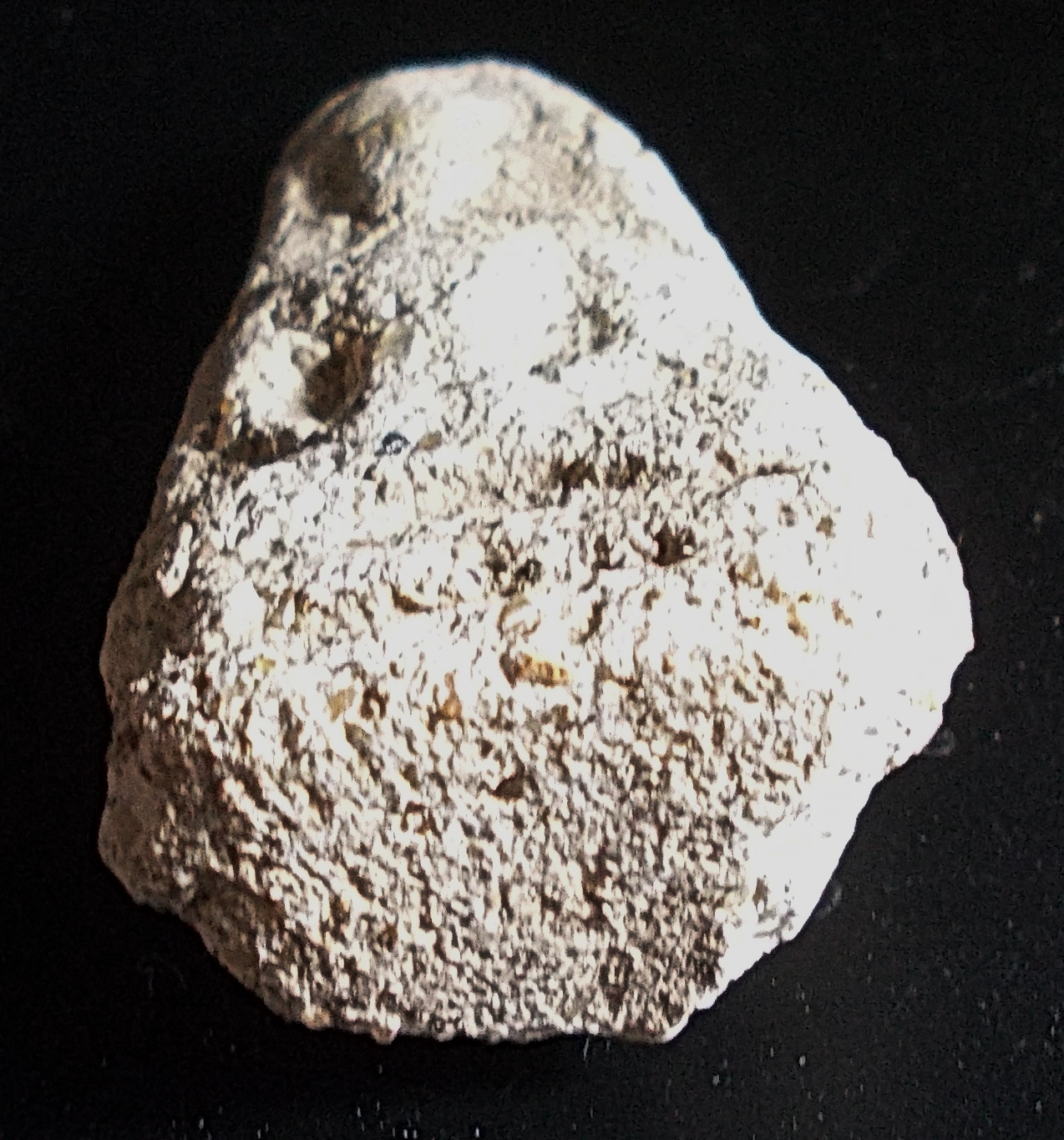 พระกรุอัมพวัน นครนายก พิมพ์กลีบบัวสมาธิ