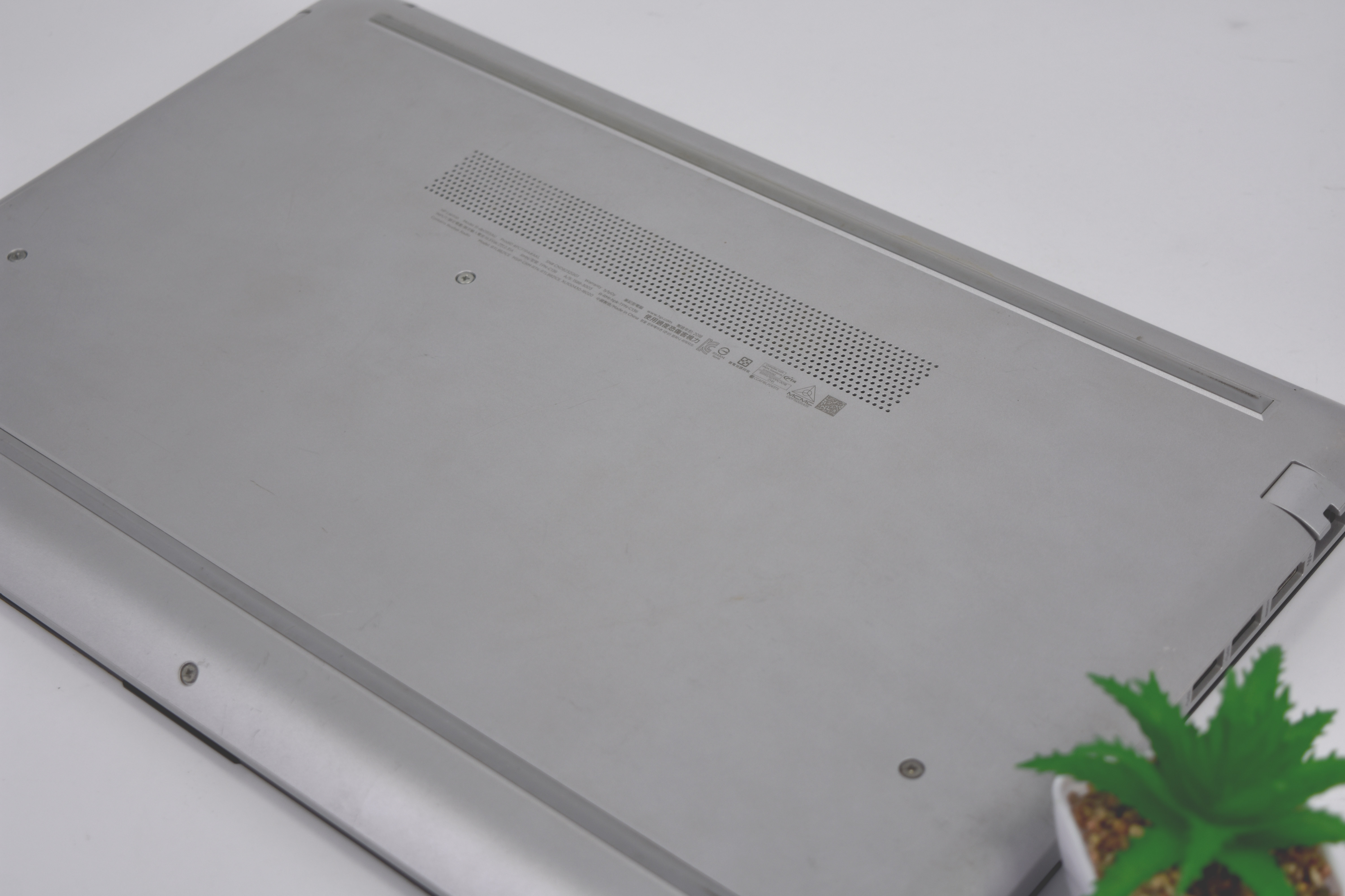 HP 15-DB0155AU (SILVER)