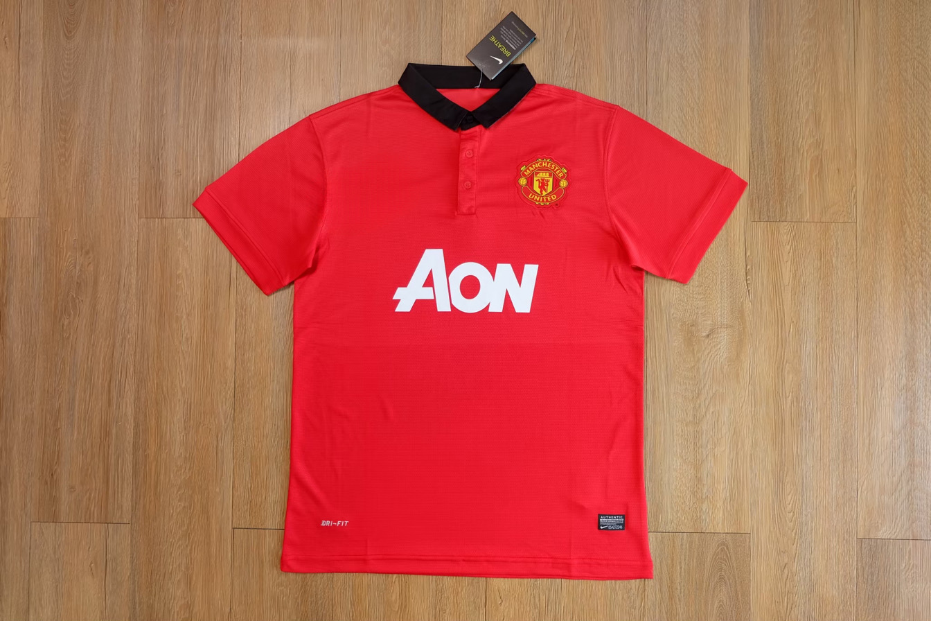 Retro เสื้อบอลย้อนยุค Vintage ทีมแมนยู เหย้า 2010 Man Utd Home 2010 AON