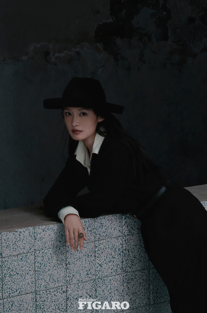 Pre - นิตยสาร Madame Figaro หลี่ชิ่น LiQin 2025