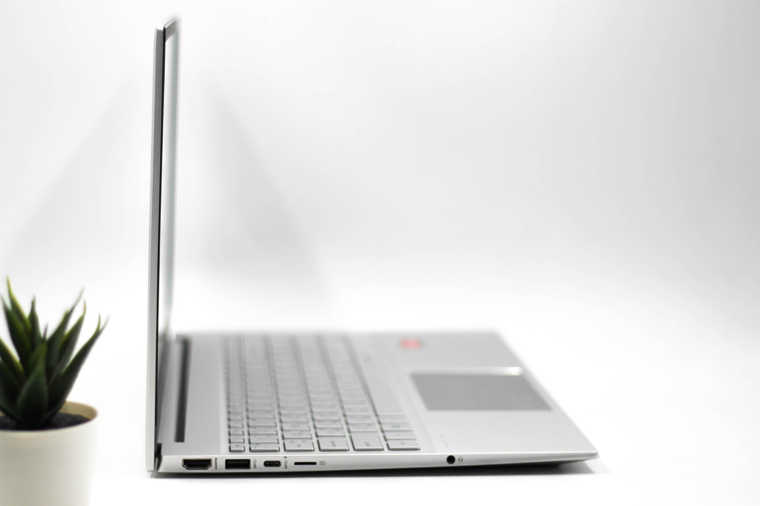 HP PAVILION 15-EH0004AU