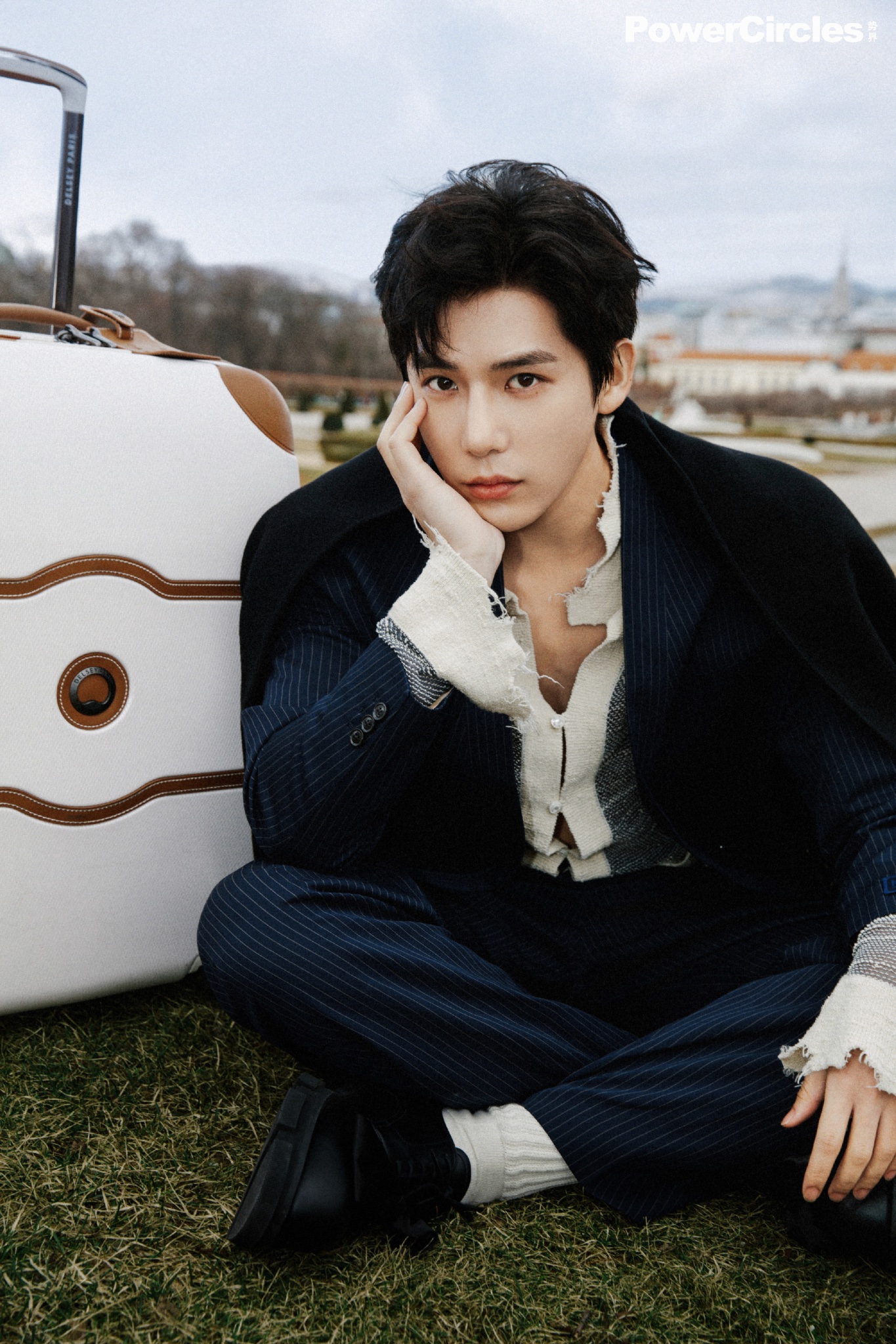 Pre - นิตยสาร POWERCIRCLES หวังอันอวี่ WangAnyu 2024+การ์ด