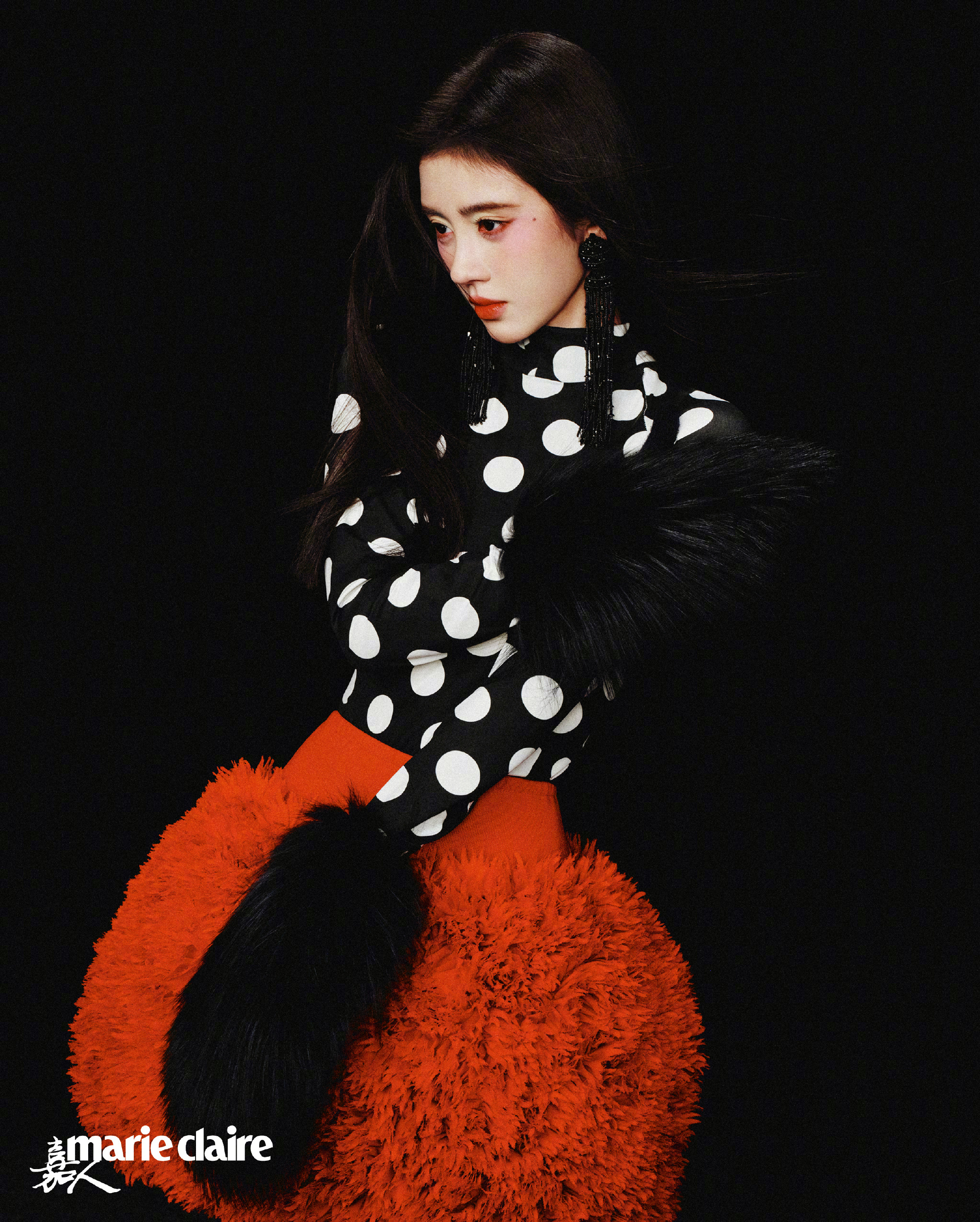 Pre - นิตยสาร marie claire หน้าภายใน จวีจิ้งอี JuJingYi เสี่ยวจวี 2024(สุ่มปก)