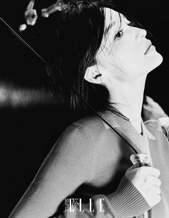 Pre - นิตยสาร SuperELLE LiQin หลี่ชิ่น 2025