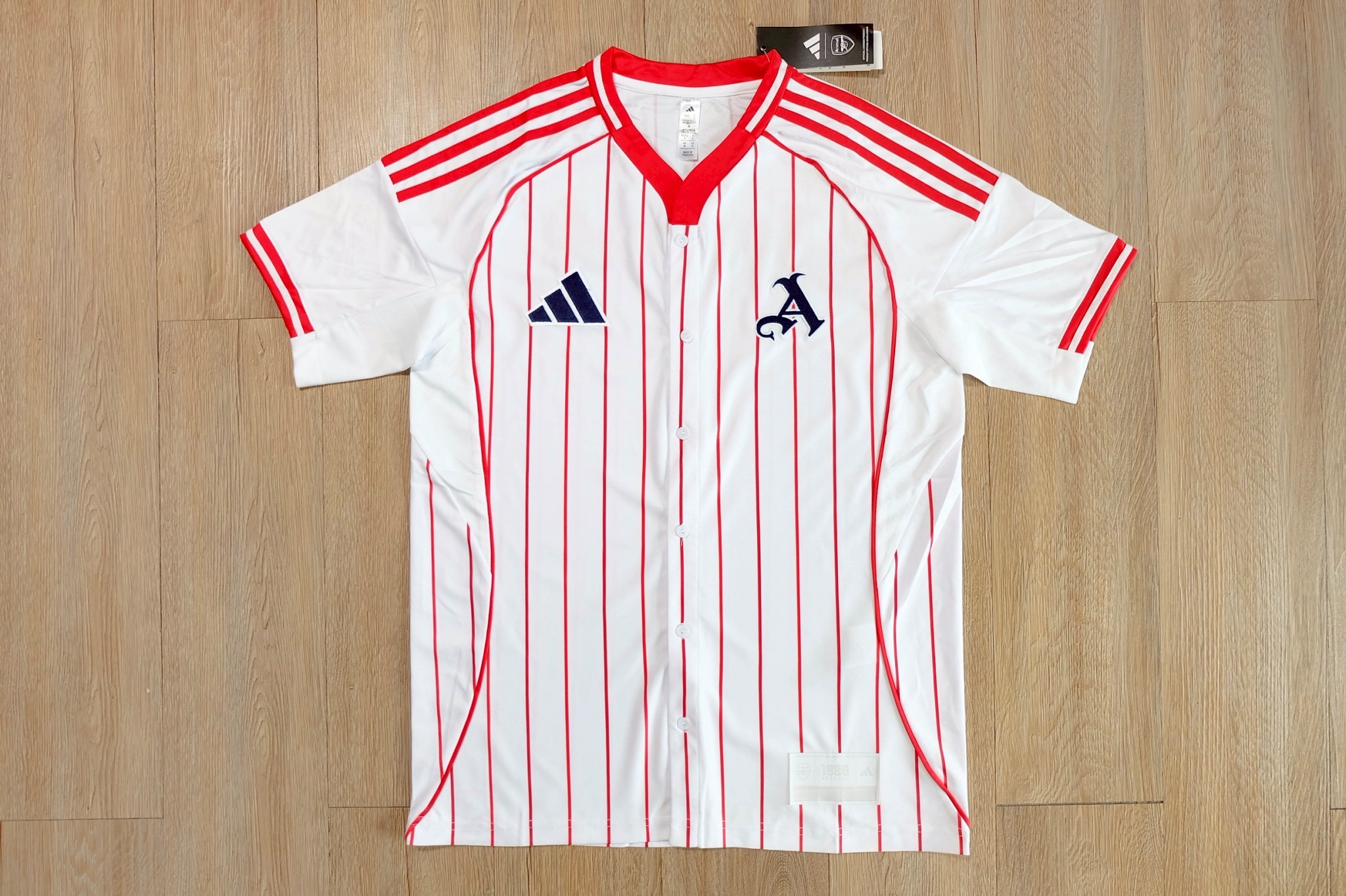 เสื้อเบสบอล Baseball ทีมอาร์เซนอล สีขาว เกรดเเฟนบอลพรีเมี่ยม 2025
