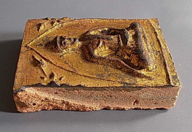 พระเจ้าสิบชาติ พระแผงตัดเดี่ยว กรุวัดกระชาย อยุธยา ปางมารวิชัย พิมพ์ใหญ่ รักทองเดิมๆ (ขายแล้ว)