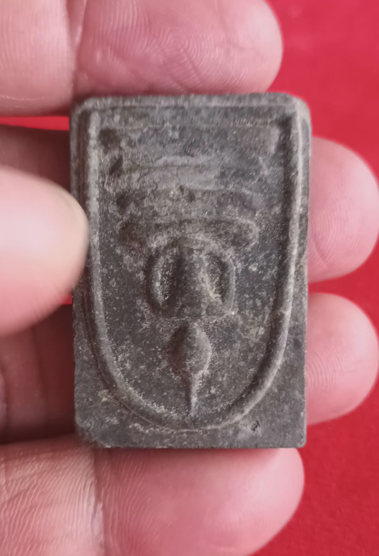 พระสมเด็จหลังยันต์3ลงกรุ เนื้อไพรดำ สร้างน้อยหายากครับปี 2517 หลวงปู่ทิม วัดละหารไร่ จ.ระยอง