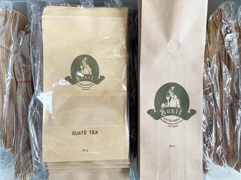 พิมพ์สกรีนซอง 1 สี หน้า-หลัง ซองกระดาษใส่เสื้อ พิมพสกรีนซองใส พิมพ์สกรีนถุงพลาสติก สกรีนซอง สกรีนบรรจุภัณฑ์ สกรีนถุงพลาสติก