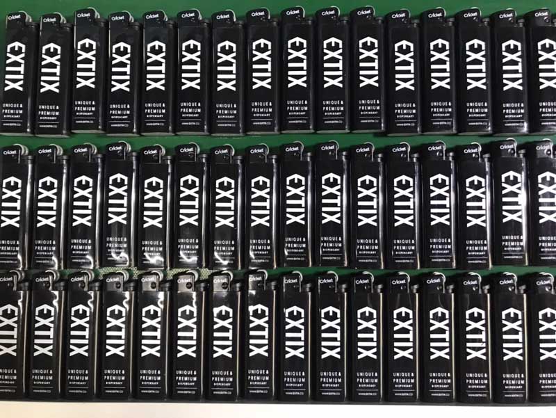 ไฟแช็ค cricket สีดำพิมพ์ลาย พิมพ์ 1 สี