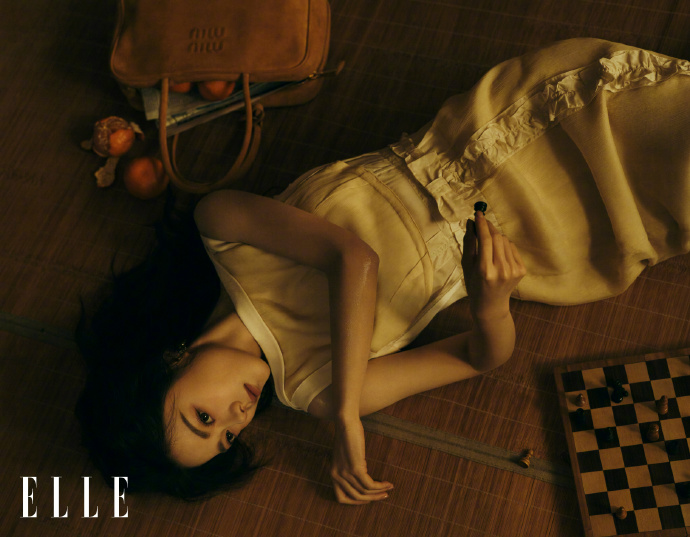 Pre - นิตยสาร ELLE จ้าวจินม่าย ZhaoJinmai 2/2025