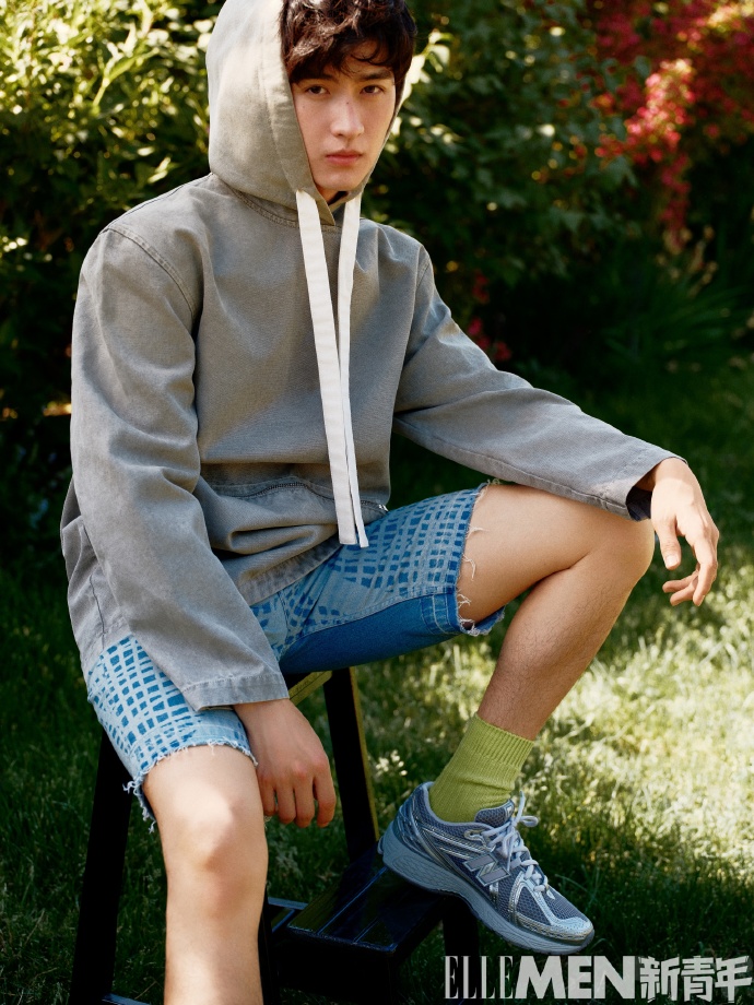 Pre - นิตยสาร ELLEMEN หวงจวิ้นเจี๋ย Huangjunjie 2024+การ์ด 4