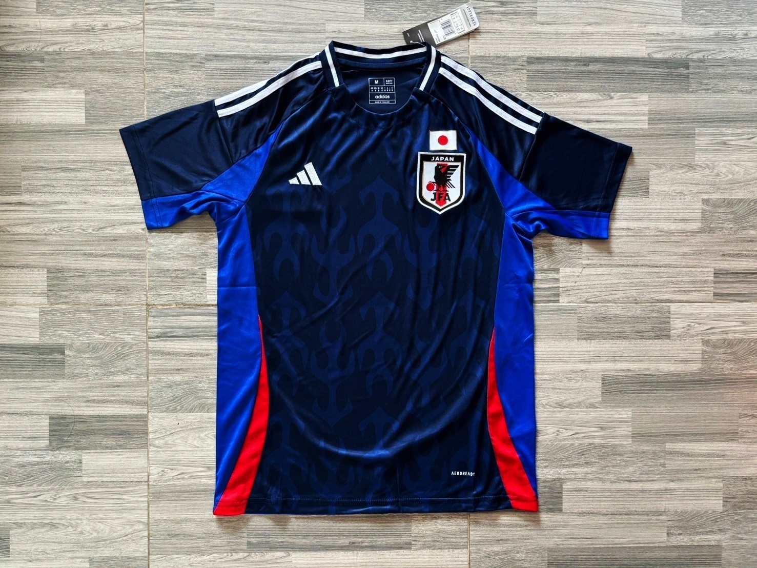 เสื้อฟุตบอลทีมชาติ ญี่ปุ่น สีน้ำเงิน เกรดแฟนบอล 2024
