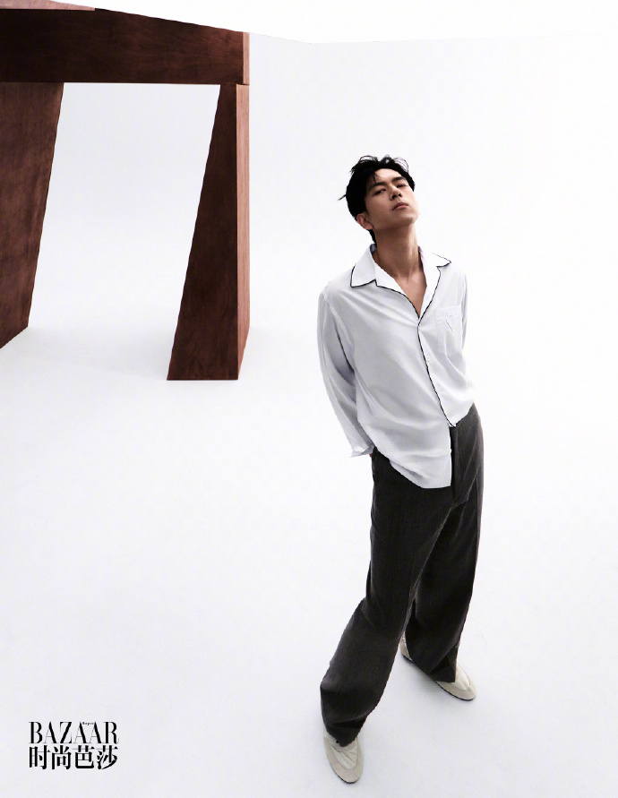 Pre - นิตยสาร Harper’s Bazaar หลี่เซี่ยน LiXian 2025