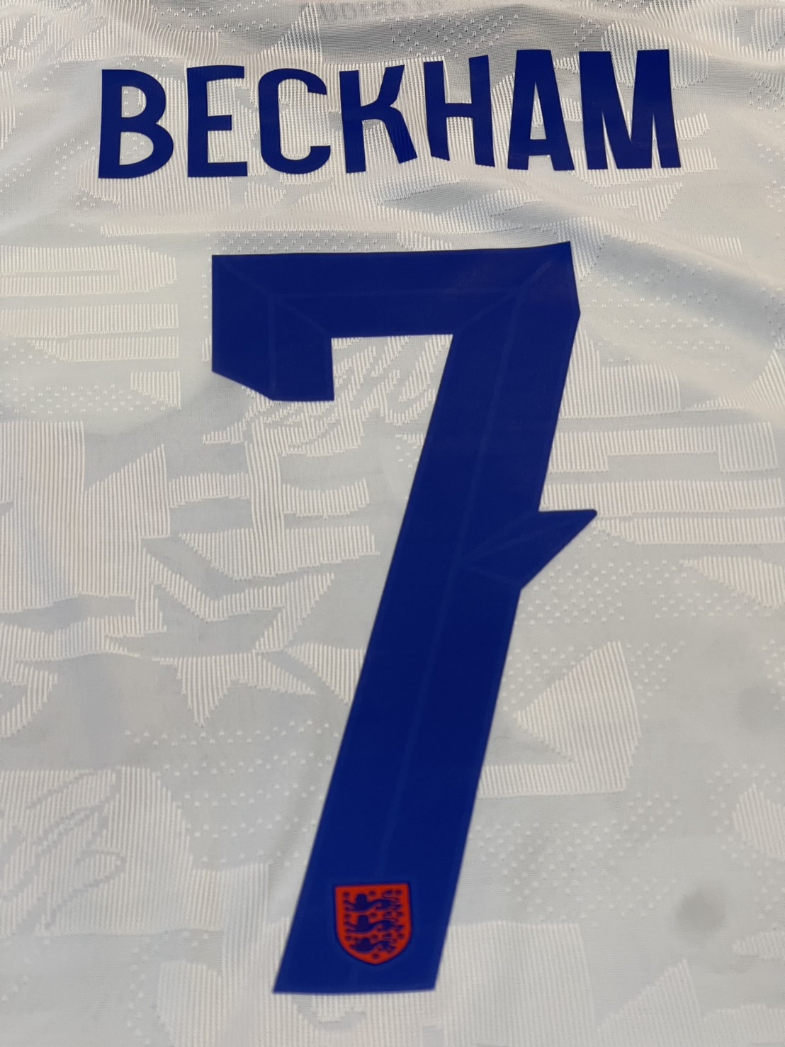 2025-26 เสื้อทีมชาติอังกฤษ สีขาว สำหรับผู้ชาย Player Edition เกรดนักเตะ BECKHAM # 7 Size S-2XL