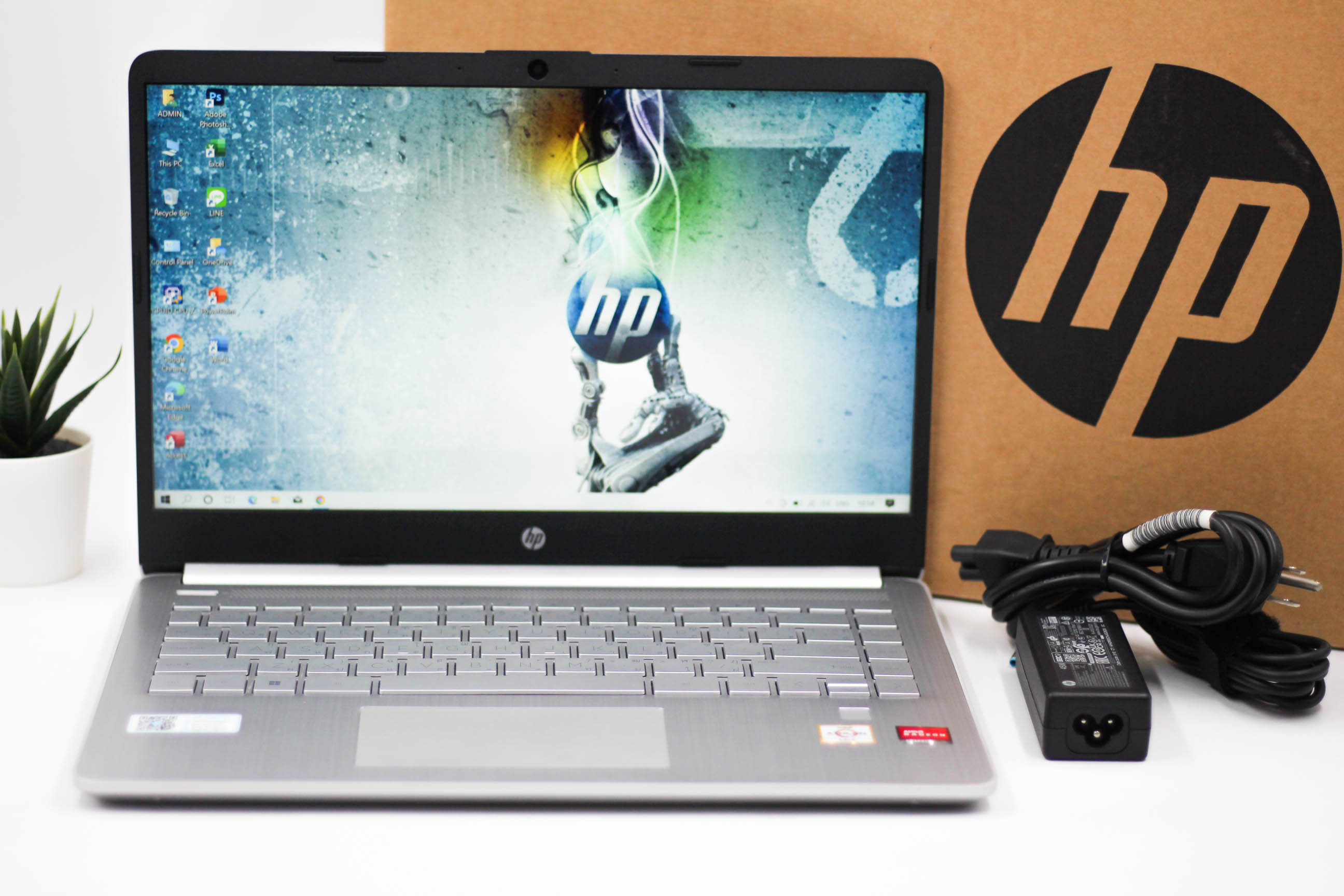 HP 14S-FQ0558AU (NATURAL SILVER)