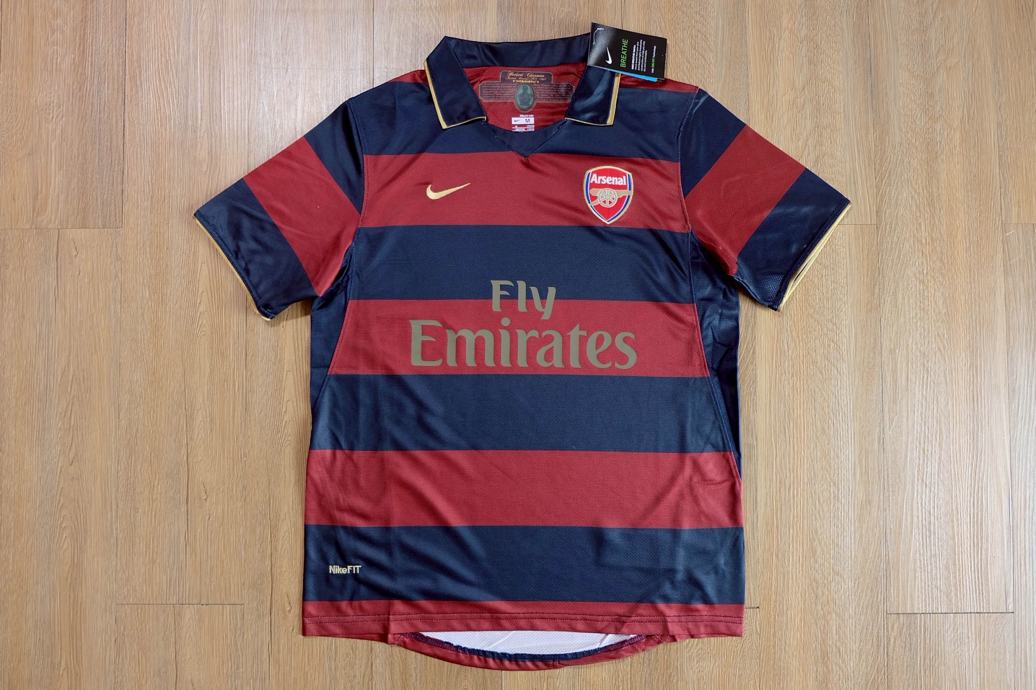 Retro เสื้อฟุตบอลย้อนยุค อาร์เซนอล เยือน 2007-08