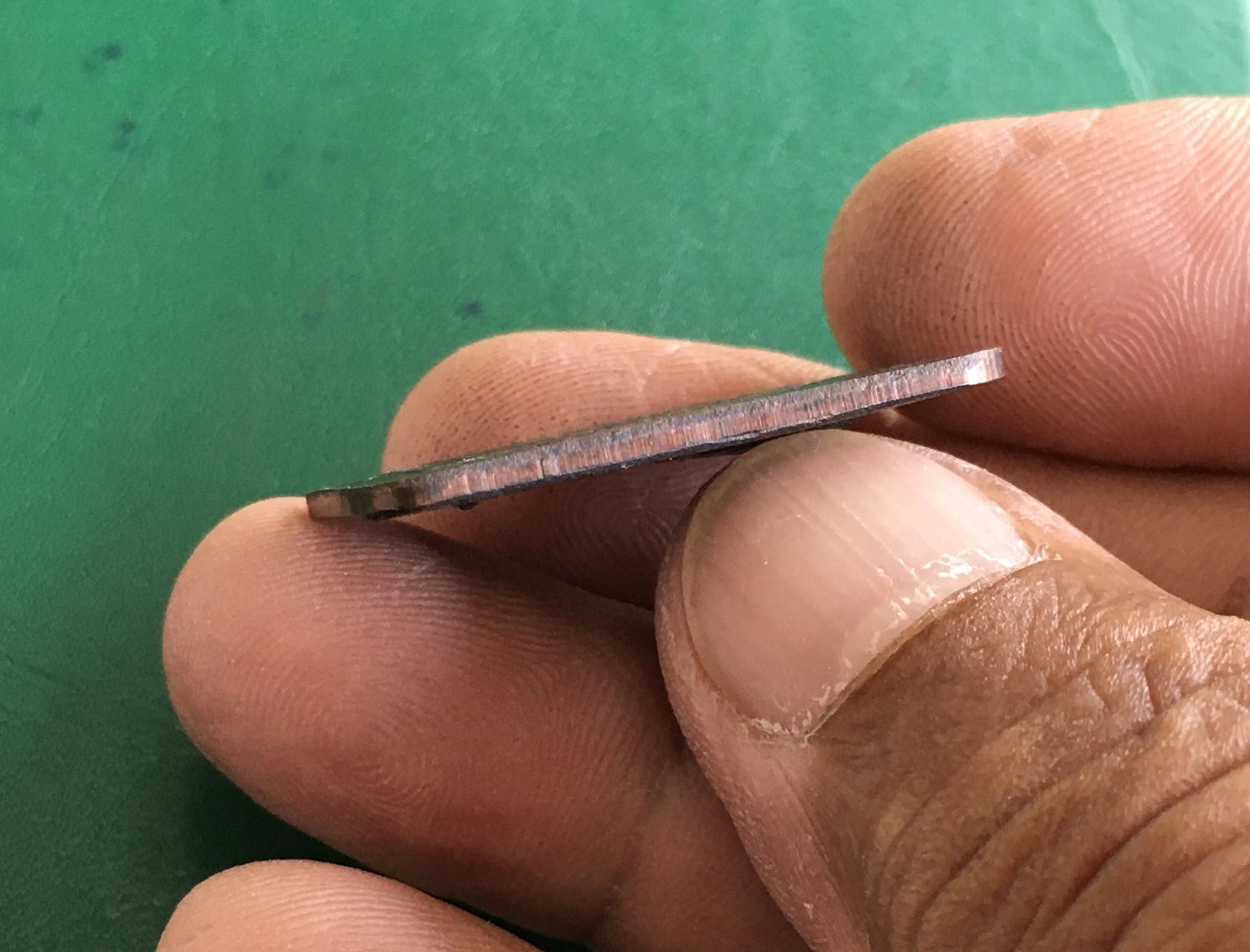 เหรียญแสตมป์ หลวงพ่อสุด วัดกาหลง จ.สมุทรสาคร ปี 2521