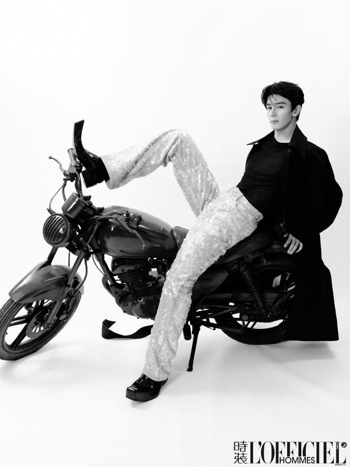 Pre - นิตยสาร L’Officiel Hommes เซี่ยจือกวง XiaZhiguang 2024