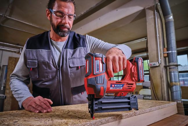 [RS-FS] เครื่องยิงตะปูไร้สาย Einhell รุ่น Fixetto 18/50 แบตเตอรี่18v *แบตเตอรี่ไม่รวมอยู่ในชุด*