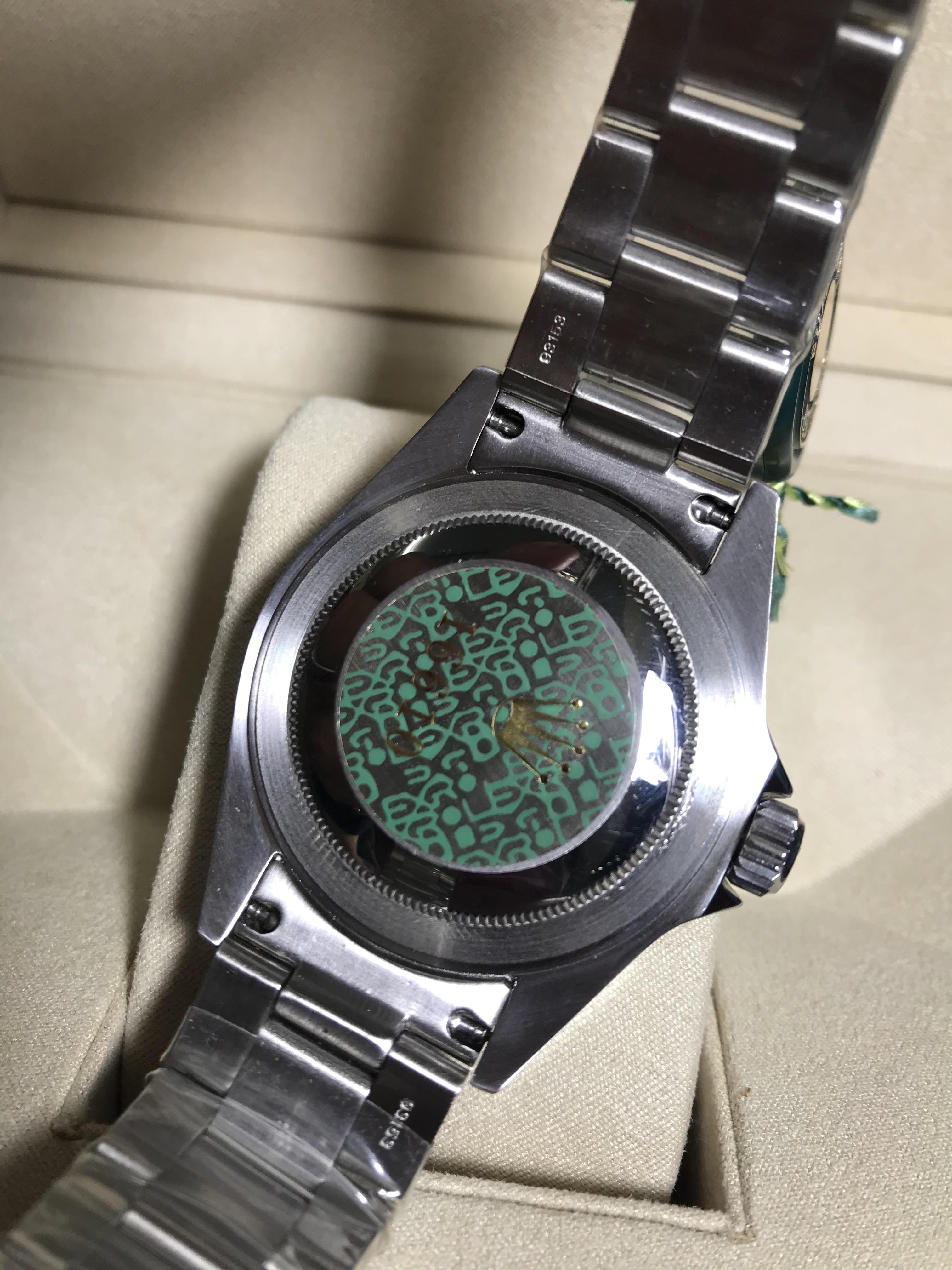 Rolex Submariner Date (16610)(Swiss SW)