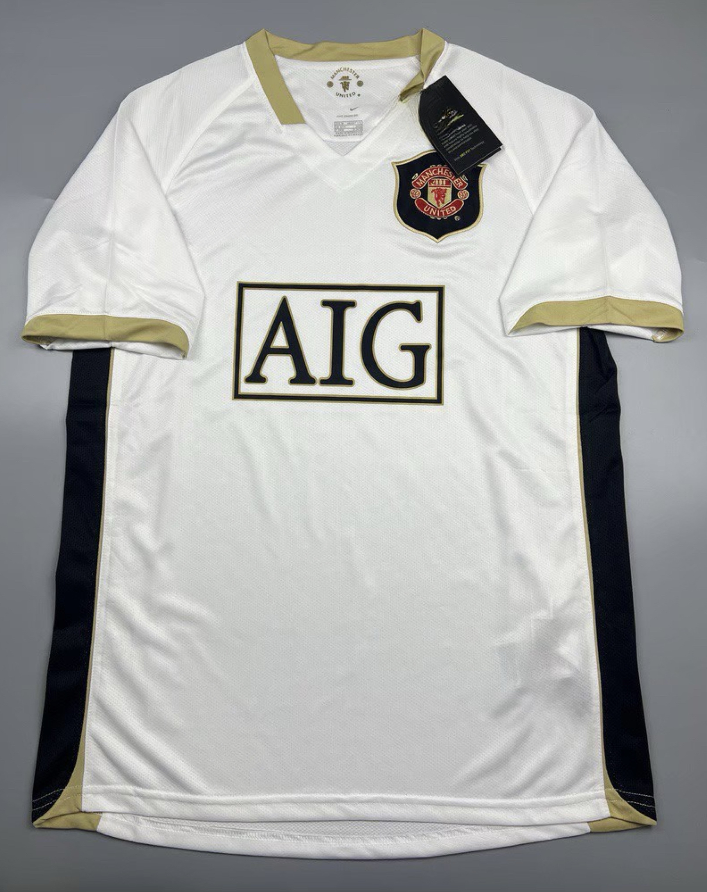 RETRO เสื้อฟุตบอลย้อนยุค แมนยู Away เยือน 2006/2007