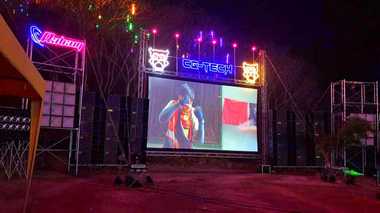 จอหนัง ผ้ามุกด้าน 6 เมตร 2.35:1