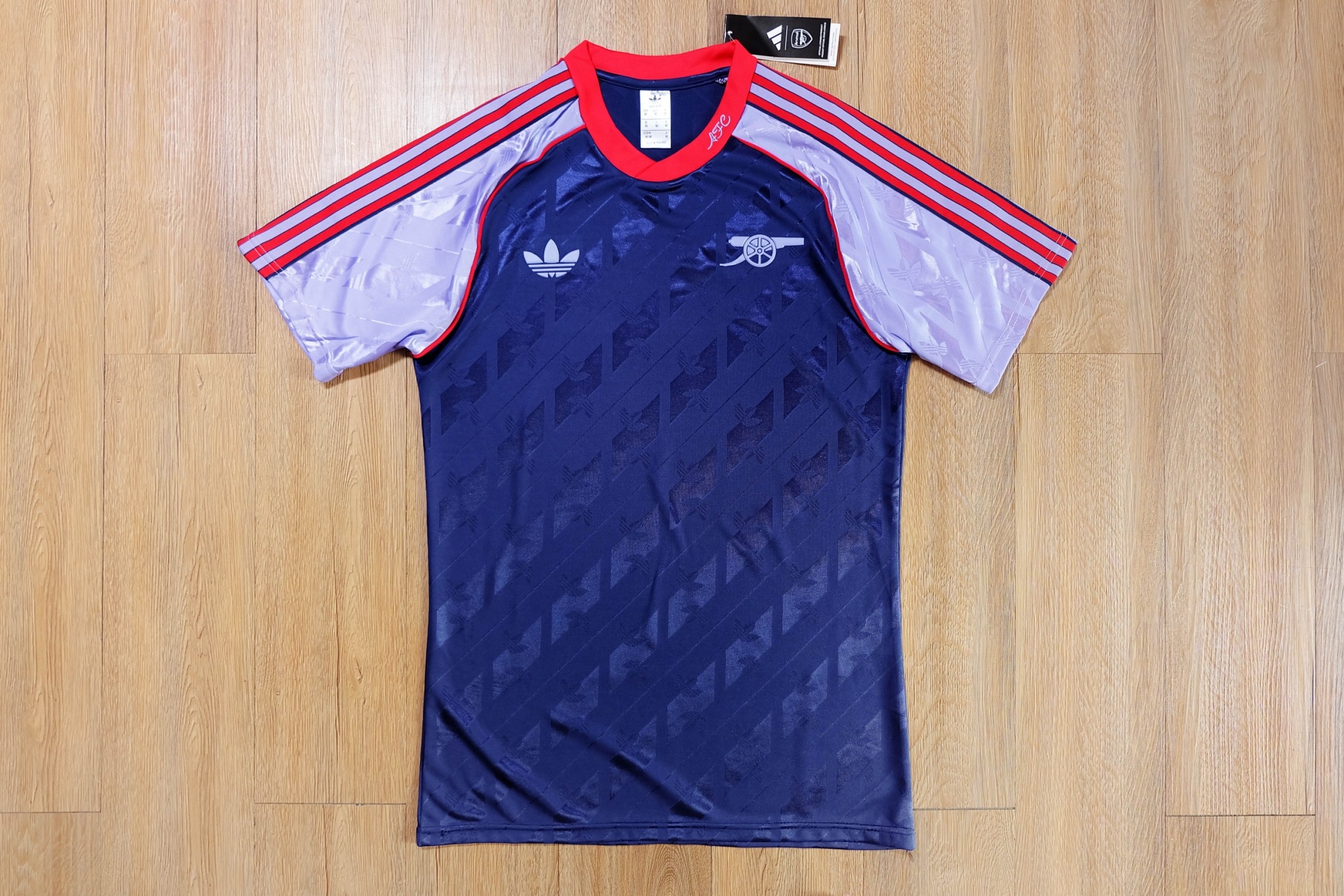เสื้อฟุตบอลย้อนยุค อาร์เซนอล เกรดเเฟนบอล