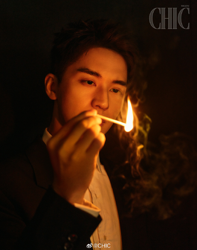 Pre - นิตยสาร CHIC สวี่เว่ยโจว xuweizhou PROMISE 2025+การ์ด