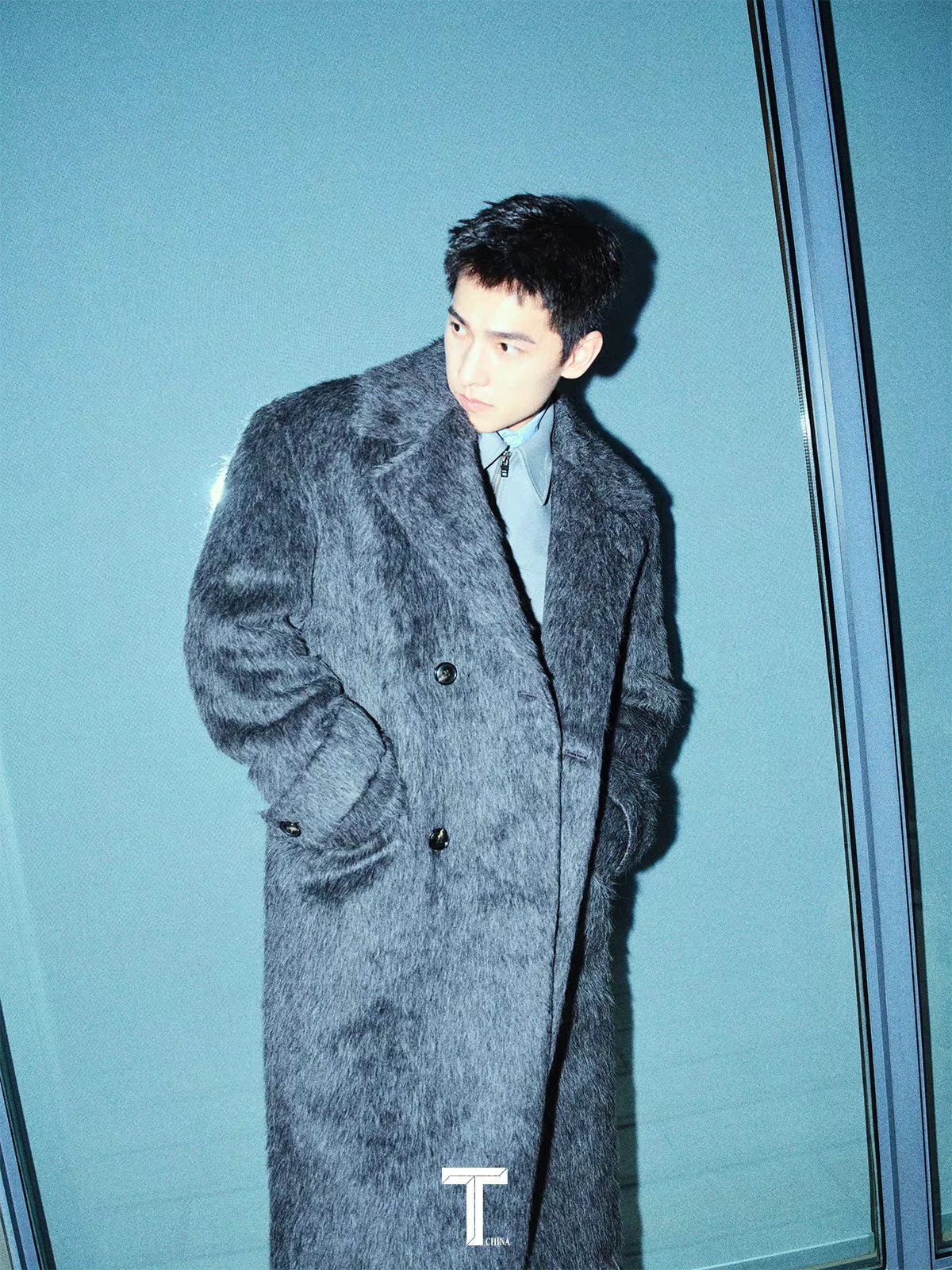 Pre - นิตยสาร T YangYang หยางหยาง 2022+โปสเตอร์/COSMO