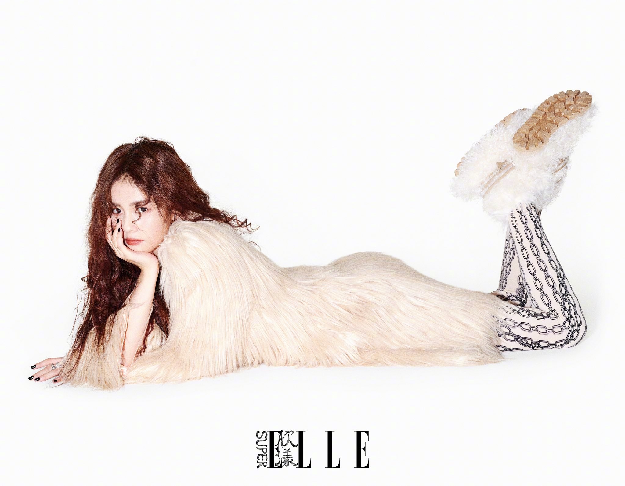 Pre - นิตยสาร SuperELLE ไป๋ลู่ BaiLu 白鹿 /InStyle 2022