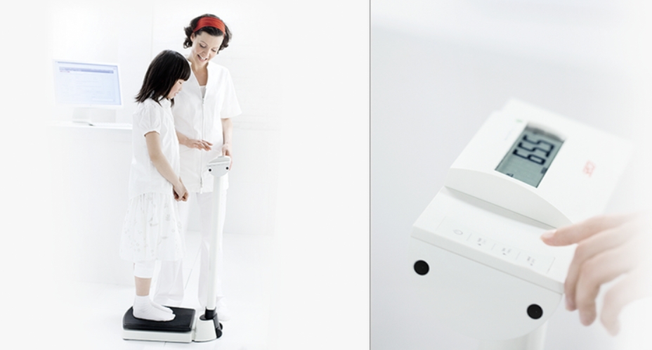 เครื่องชั่งน้ำหนักระบบดิจิตอลและชุดวัดส่วนสูง Seca 703