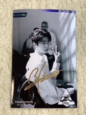 Pre - รูปถ่ายที่มีลายเซ็น ZhangJiayuan