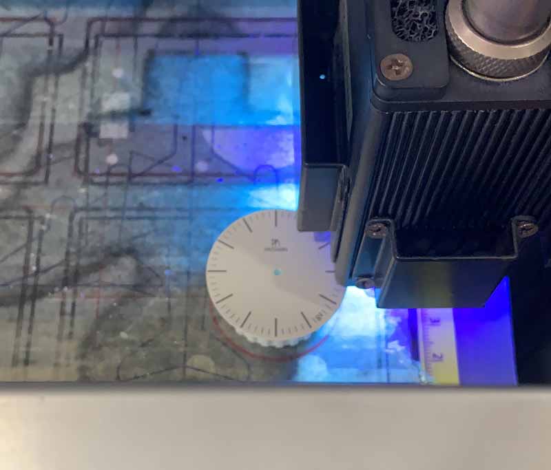 พิมพ์ สกรีนโลโก้ ภาพลงบนหน้าปัดนาฬิกา เรือนนาฬิกา