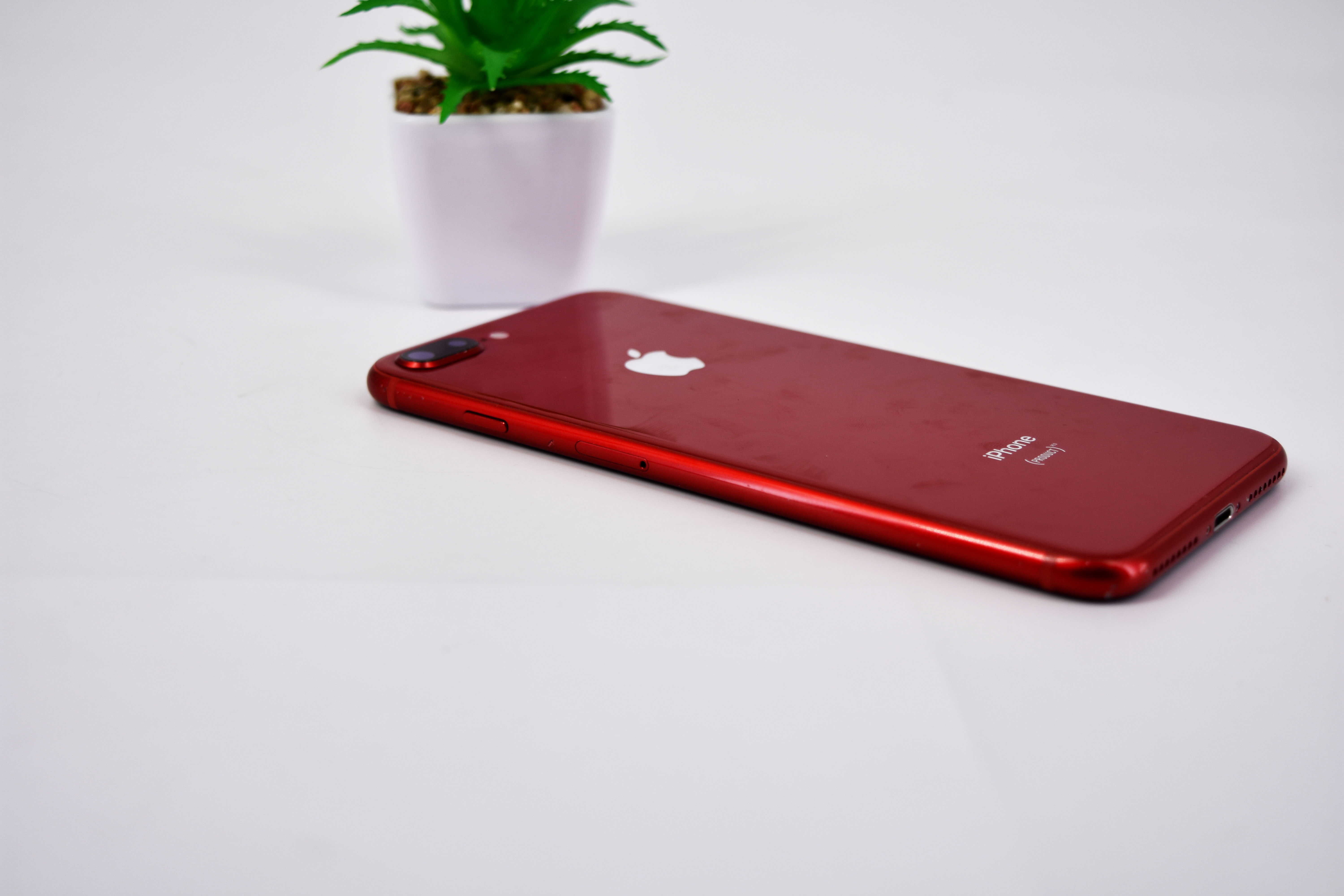 iPhone 8 plus 256GB RED edition