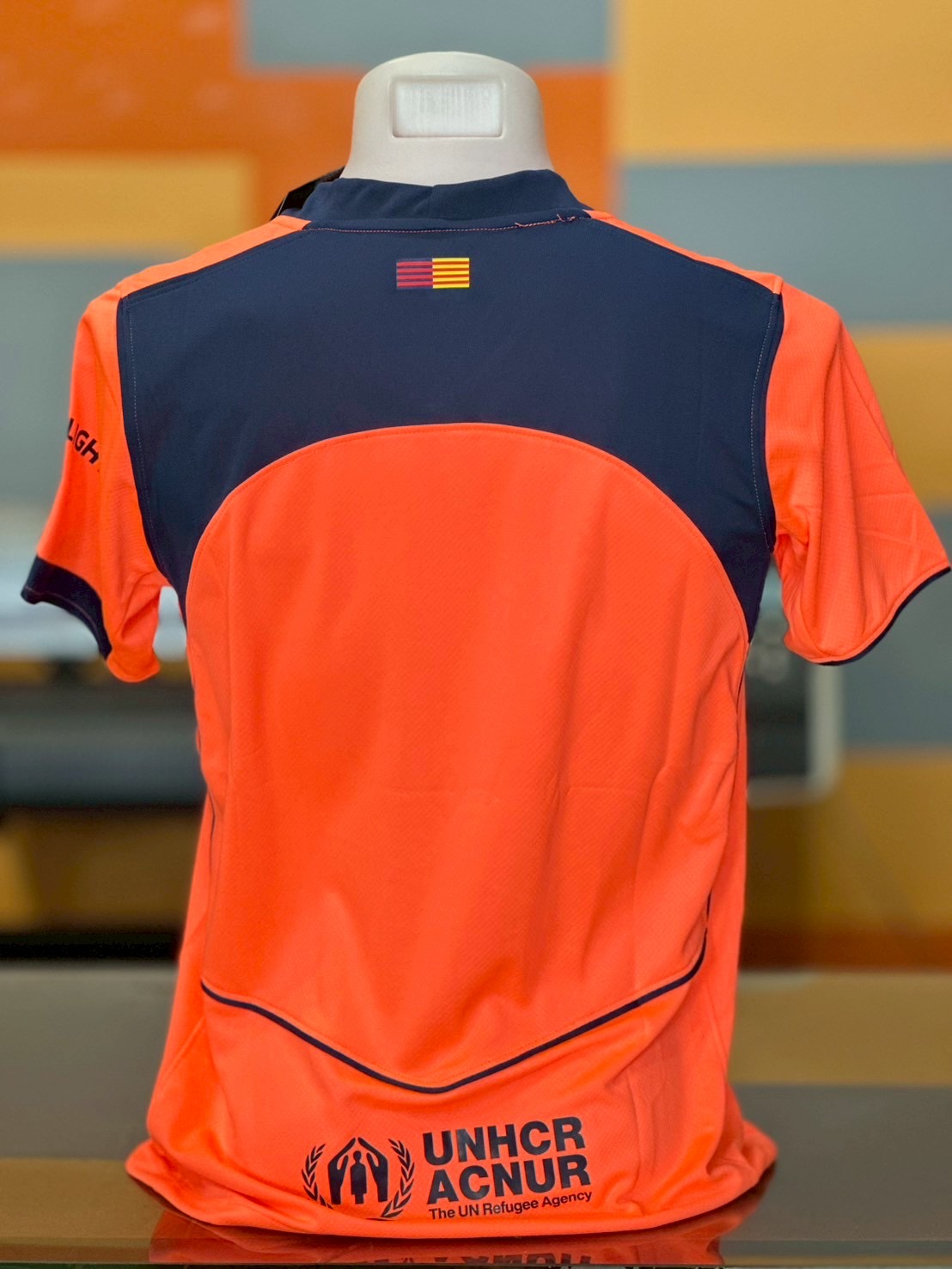 เสื้อฟุตบอลบาซ่า สีส้ม Fans Edition เกรดเเฟนบอล 2025