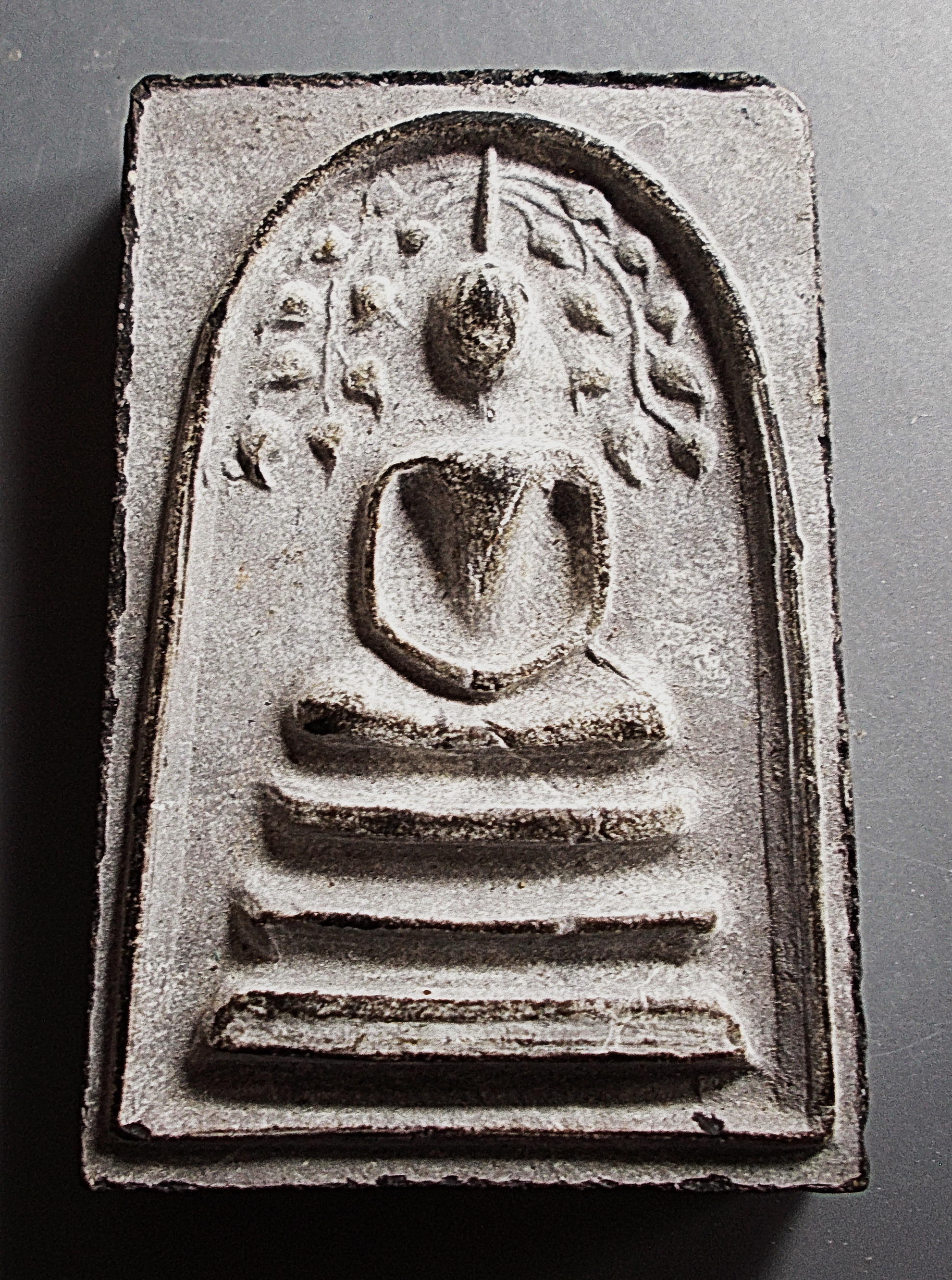 สมเด็จ ปรกโพธิ์ เนื้อผงใบลาน ปี 14 ลพ.แพ วัดพิกุลทอง สิงห์บุรี