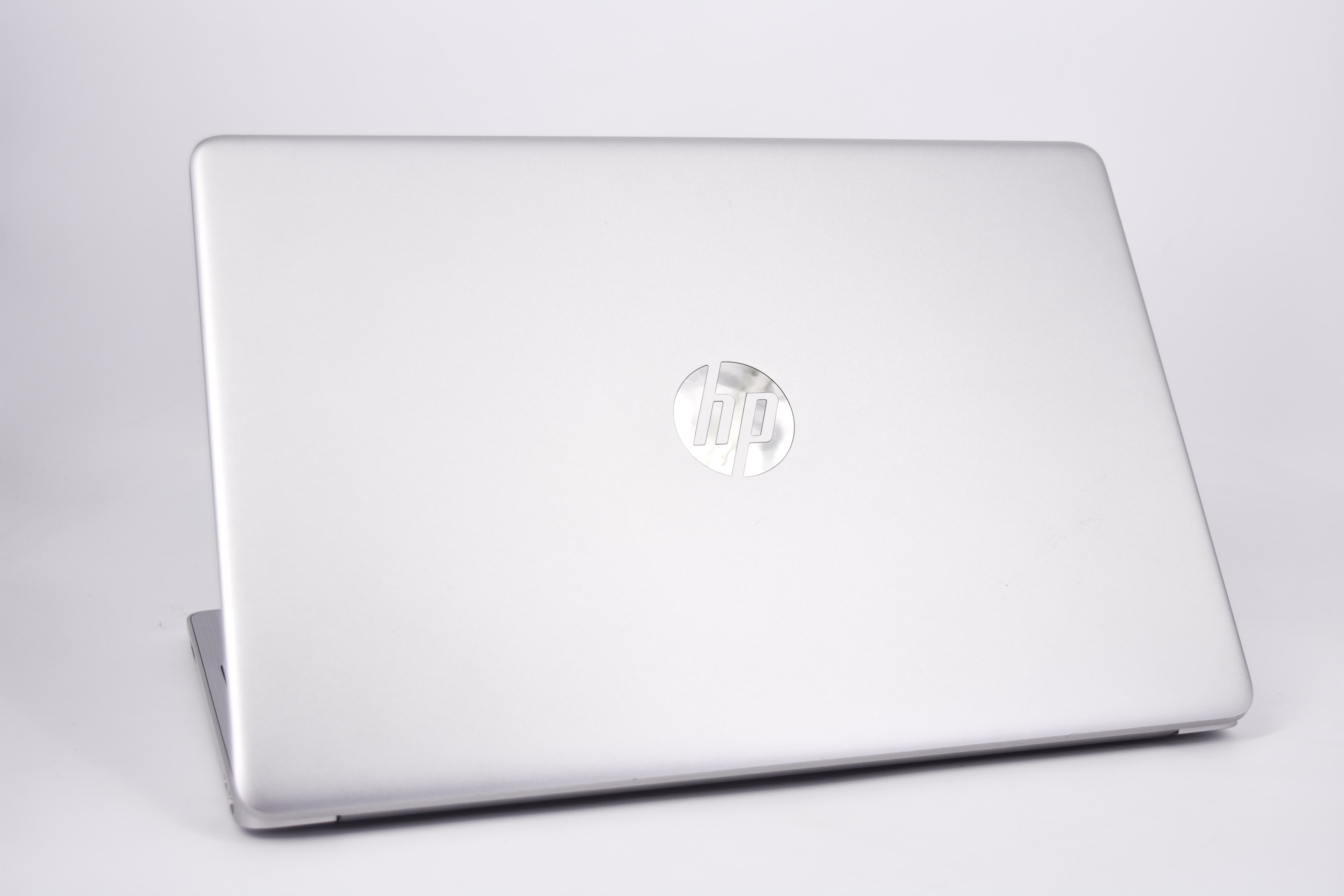 Notebook HP 15s-fq2580tu (SILVER)