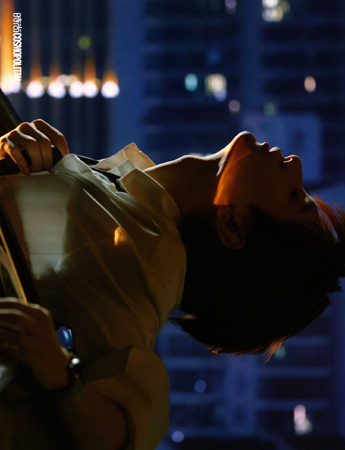 Pre - นิตยสาร Cosmopolitan เฉิงอี้ ChengYi 2024+การ์ด