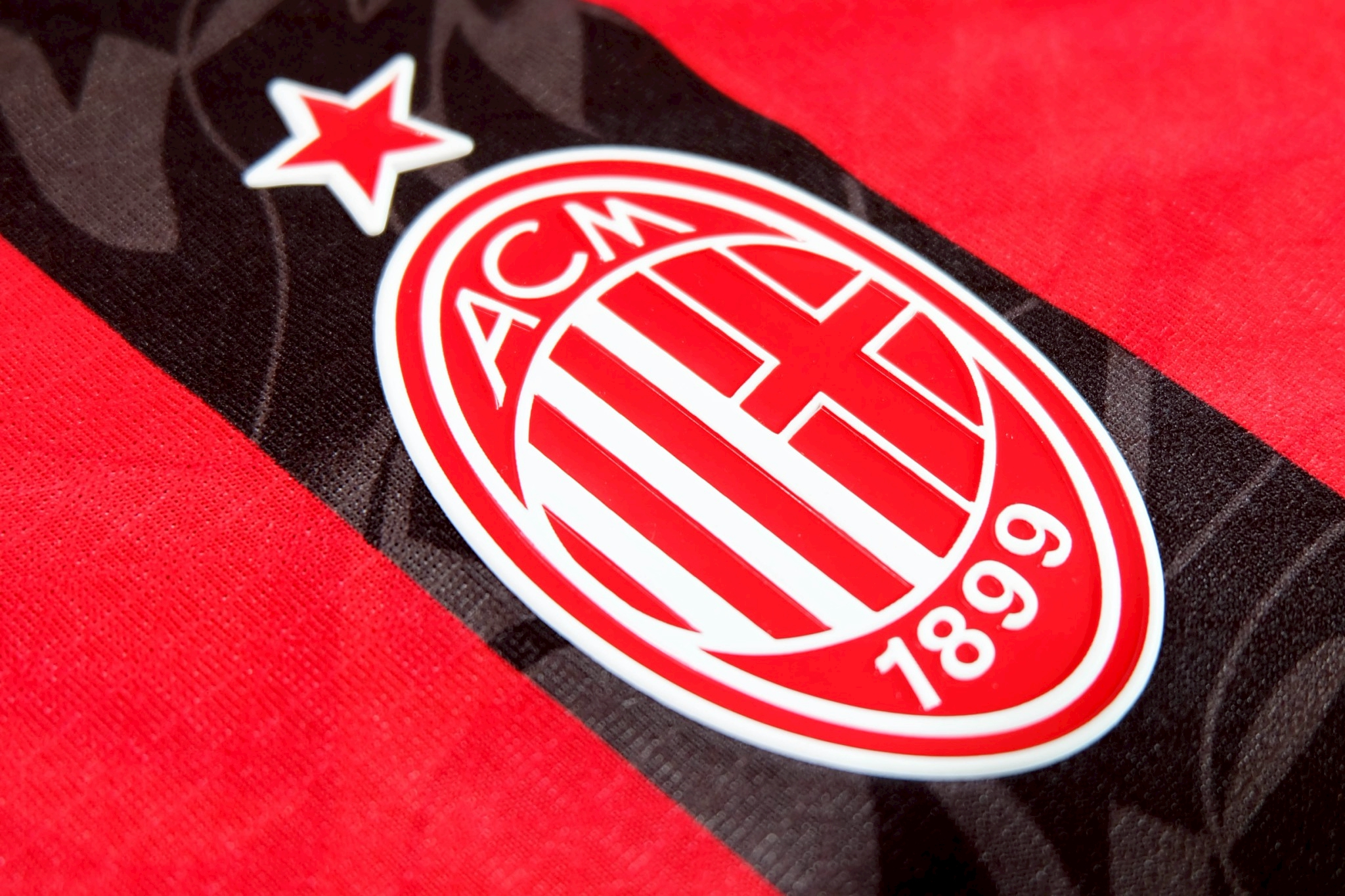 2025-26 เสื้อฟุตบอลเอซี มิลาน สีดำเเดง สำหรับผู้ชาย Player Edition เกรดนักเตะ Size S-2XL